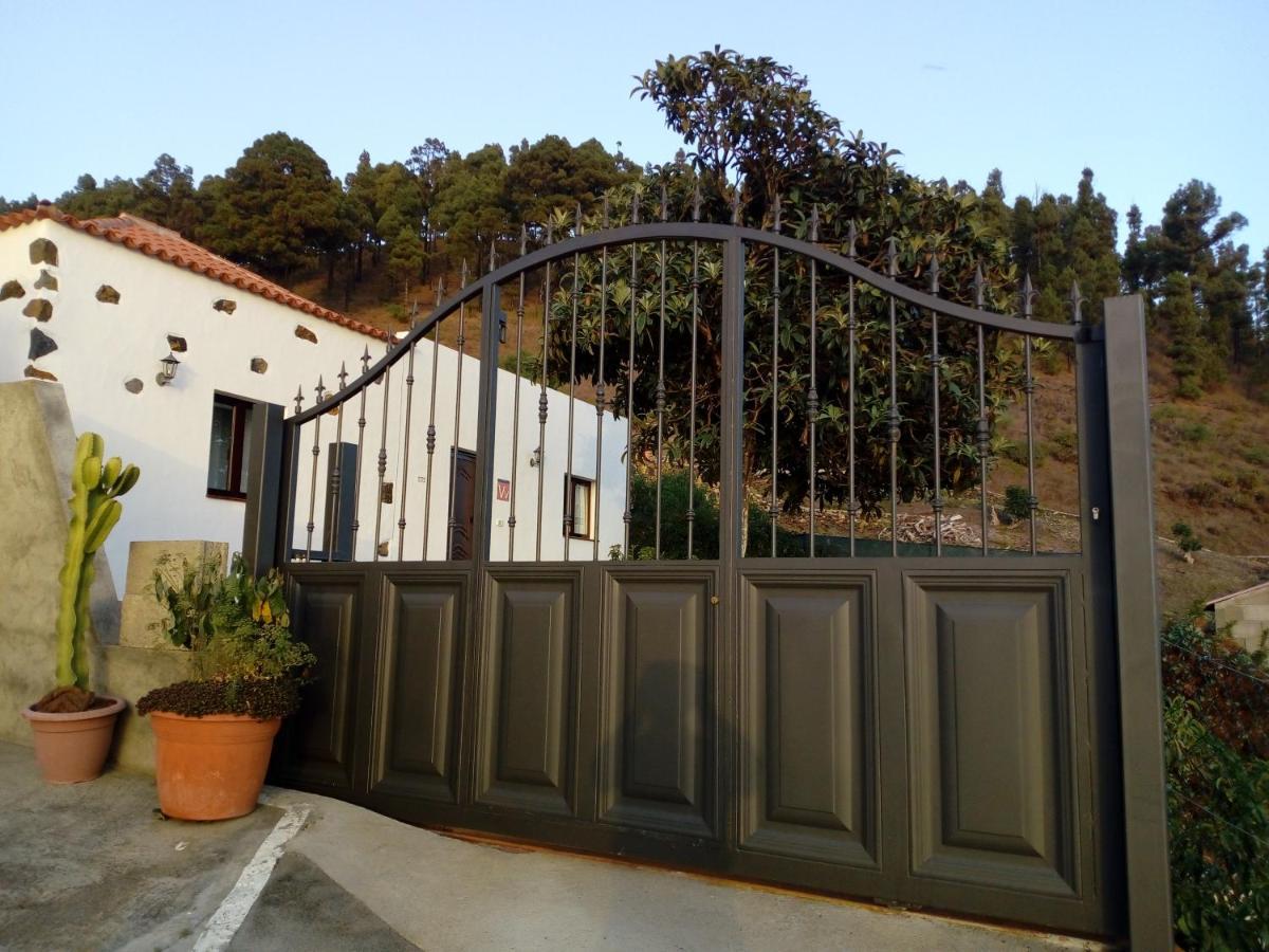 Casa El Nisperero Holiday home