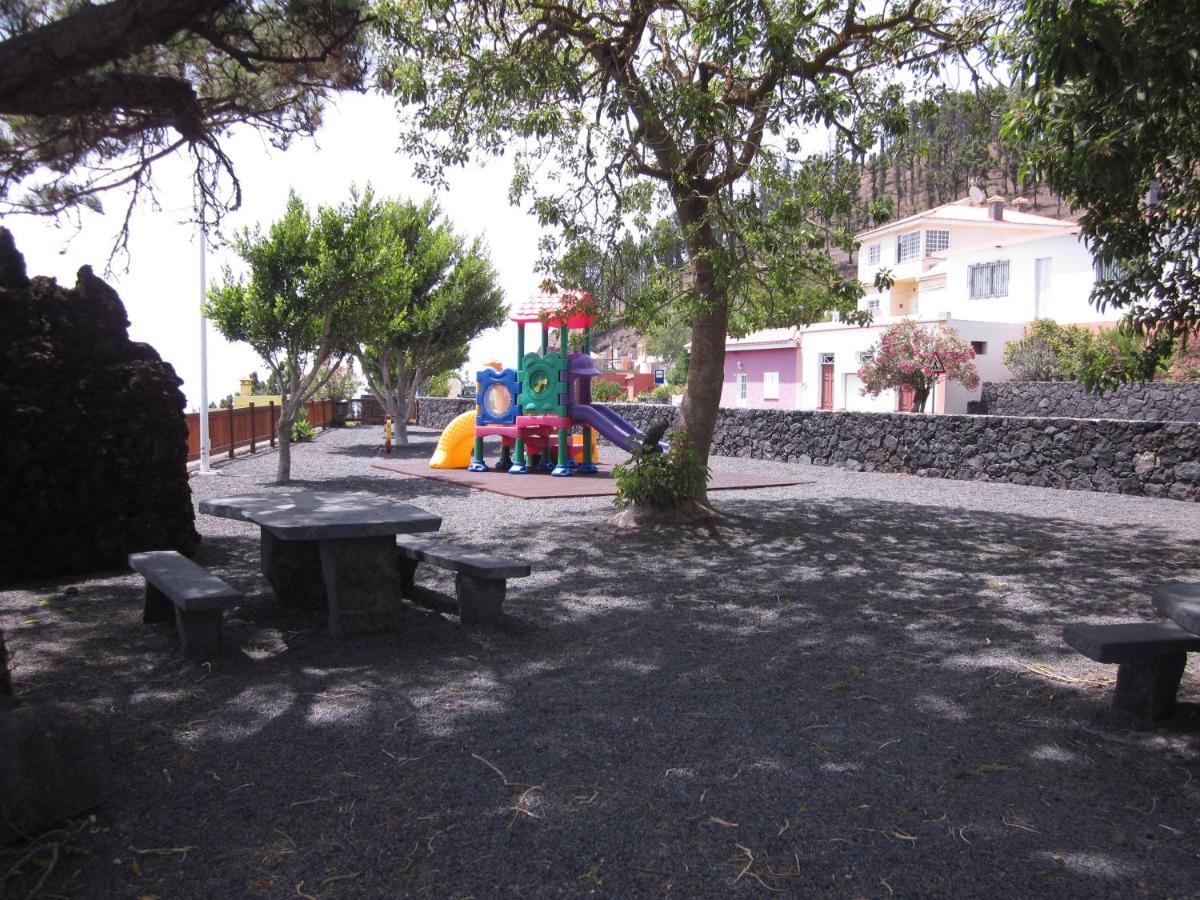 Holiday home Casa El Nisperero *